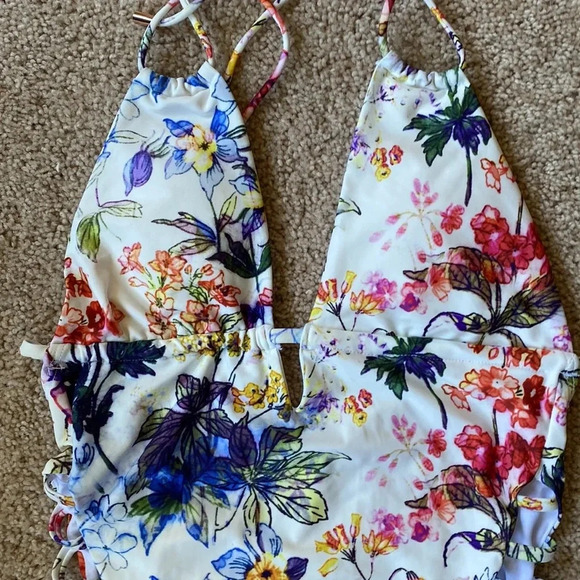 Rachel Roy Strappy Side One Piece Swimsuit - Picture 4 of 7